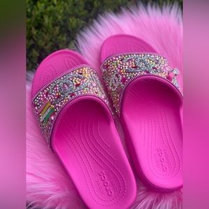 Custom crocs 🔥🔥